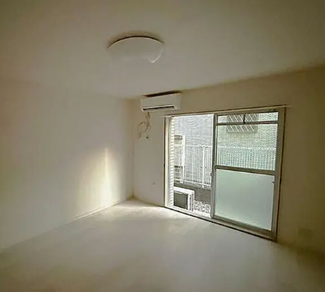 一棟マンション 9,300万円 利回り 7.54%